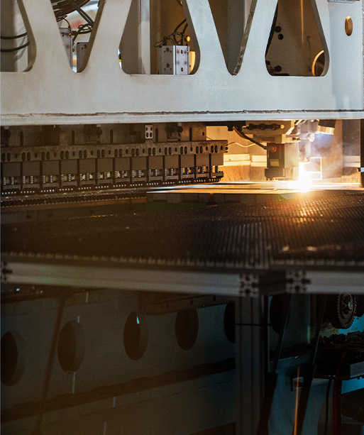  Globally Leading Next-Generation  2000MPa Laser-Welded Door Ring,  Ushering in a New Era of Automotive  Lightweighting.